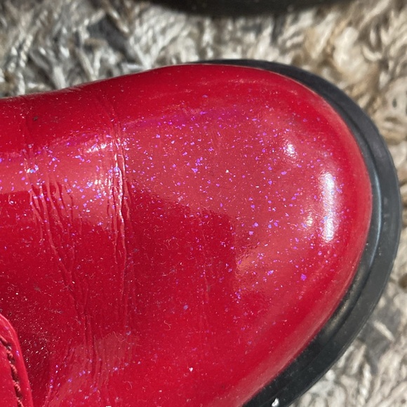 Dr. Martens kids Red patent Boots with Chunky Sole sz 2. 1460J - Picture 10 of 10
